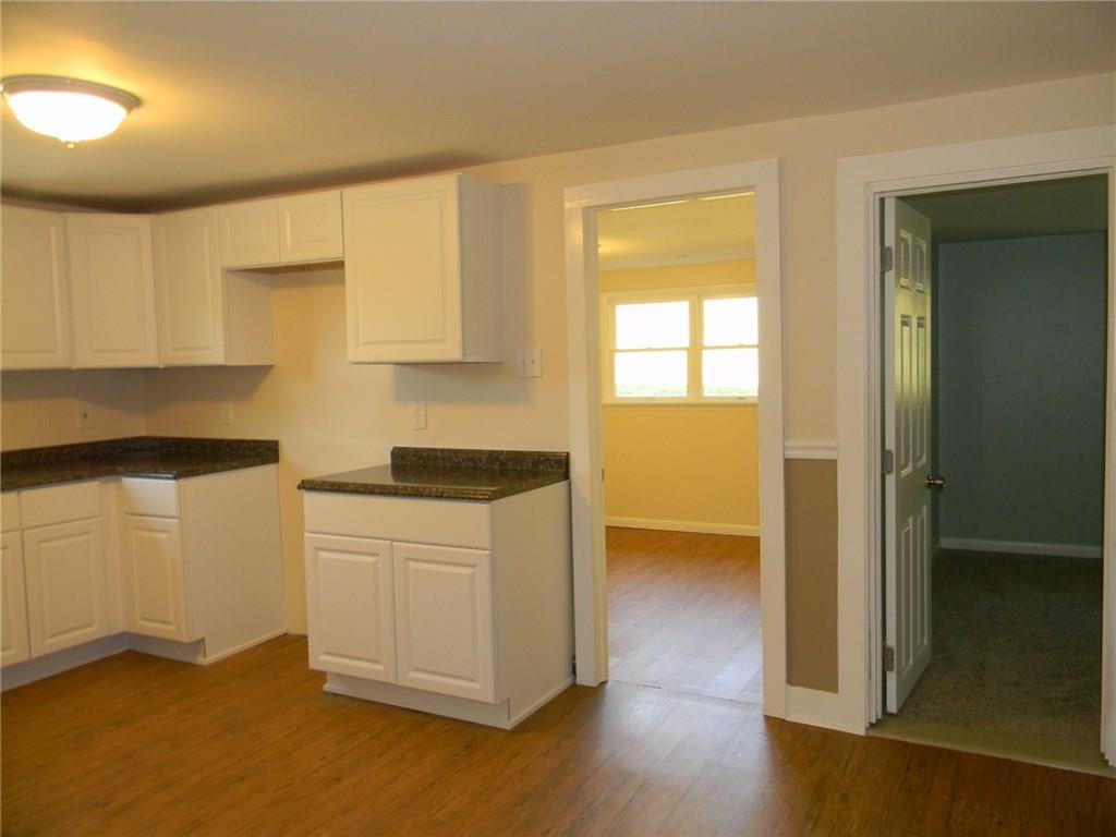 2562 Oak Forest Road Waynesburg, PA 15370 - Photo 6 of 9 Gallery Image 6
