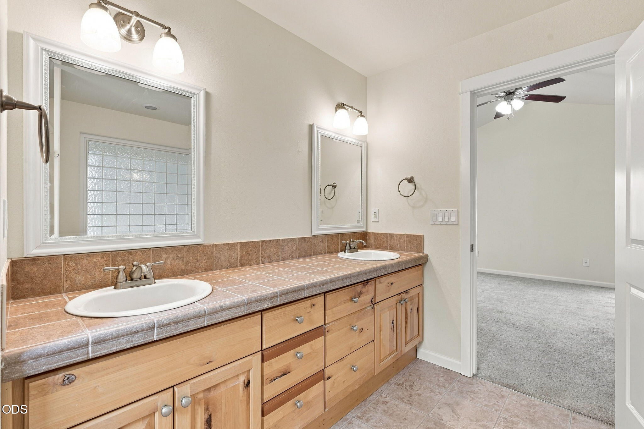 2526 Northwest Awbrey Road Bend, OR 97703 - Photo 22 of 44 Gallery Image 22
