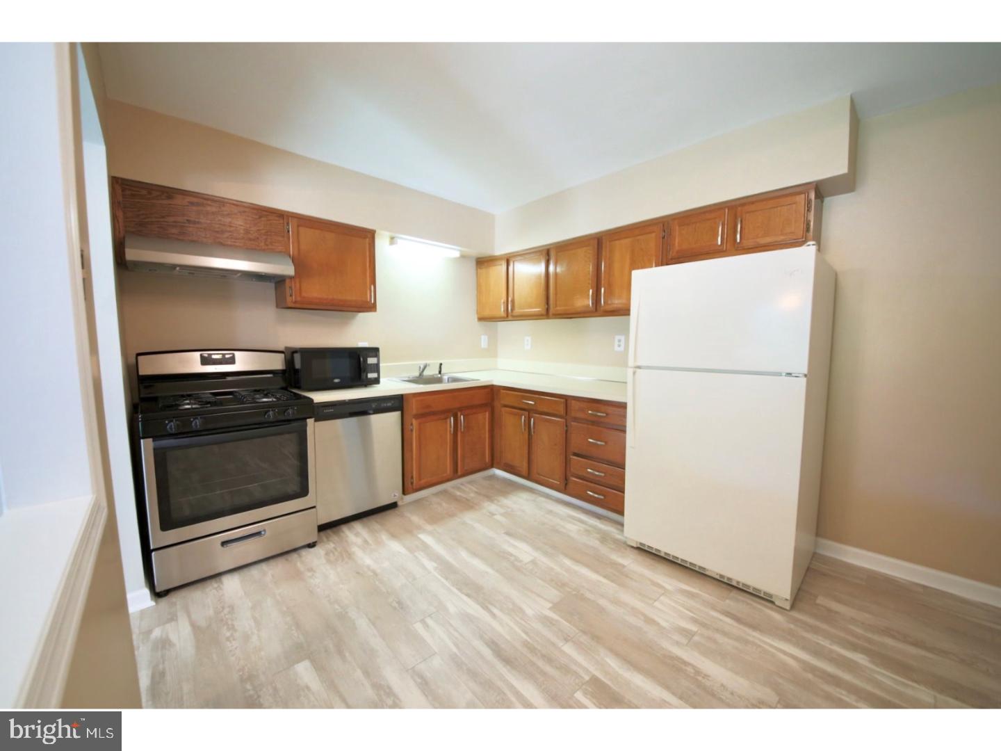 163-6 Echelon Road Voorhees, NJ 08043 - Photo 9 of 23 Kitchen