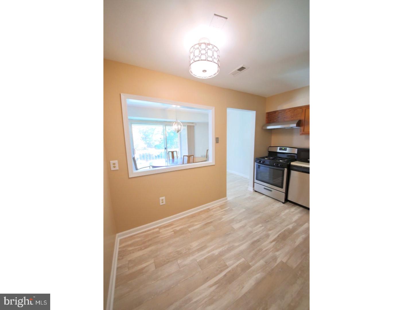 163-6 Echelon Road Voorhees, NJ 08043 - Photo 10 of 23 Kitchen