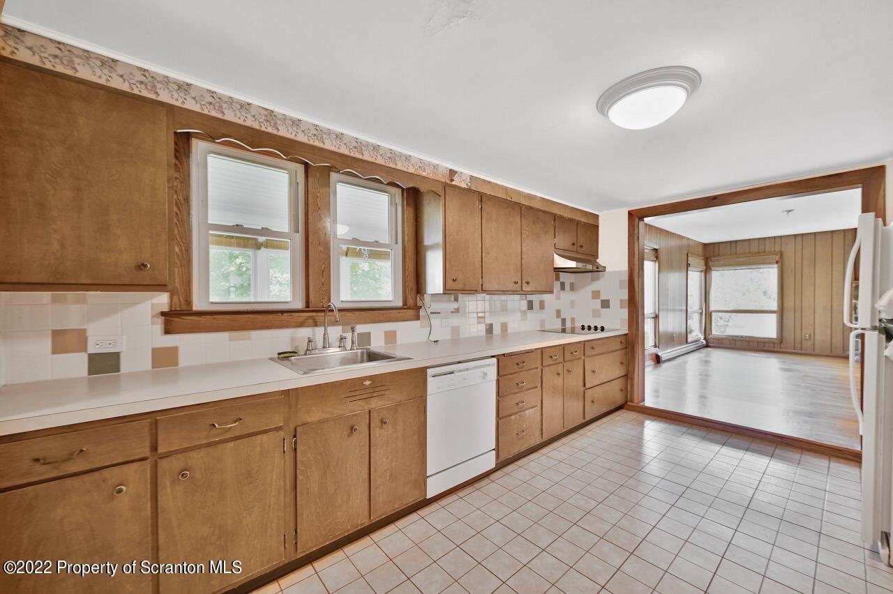 171 Hickory Ridge Road Carbondale, PA 18407 - Photo 15 of 42 171 Hickory Ridge Rd 18 Large (1)
