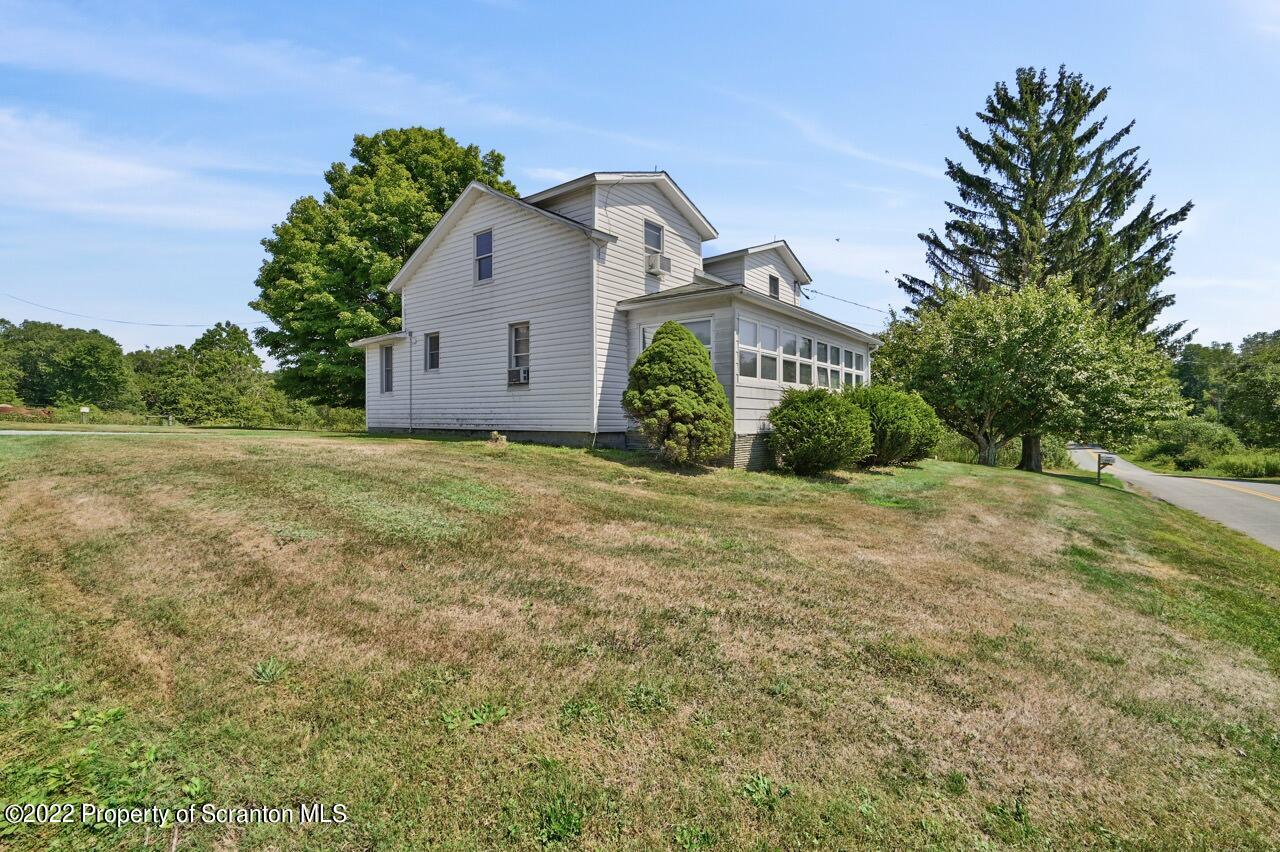 171 Hickory Ridge Road Carbondale, PA 18407 - Photo 2 of 42 171 Hickory Ridge Rd 39 Large