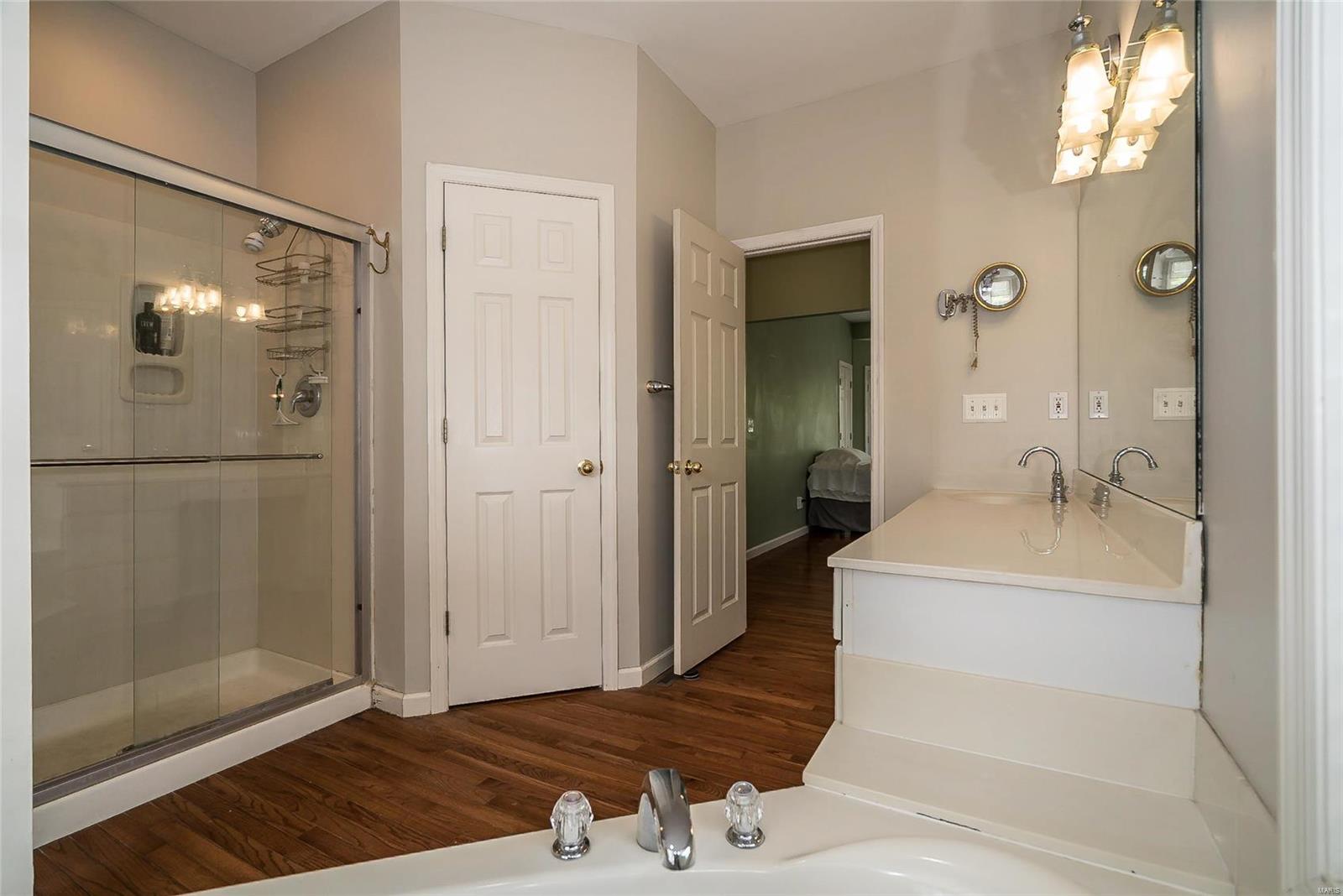 114 Ricmarlin Augusta, MO 63332 - Photo 37 of 99 Gallery Image 37