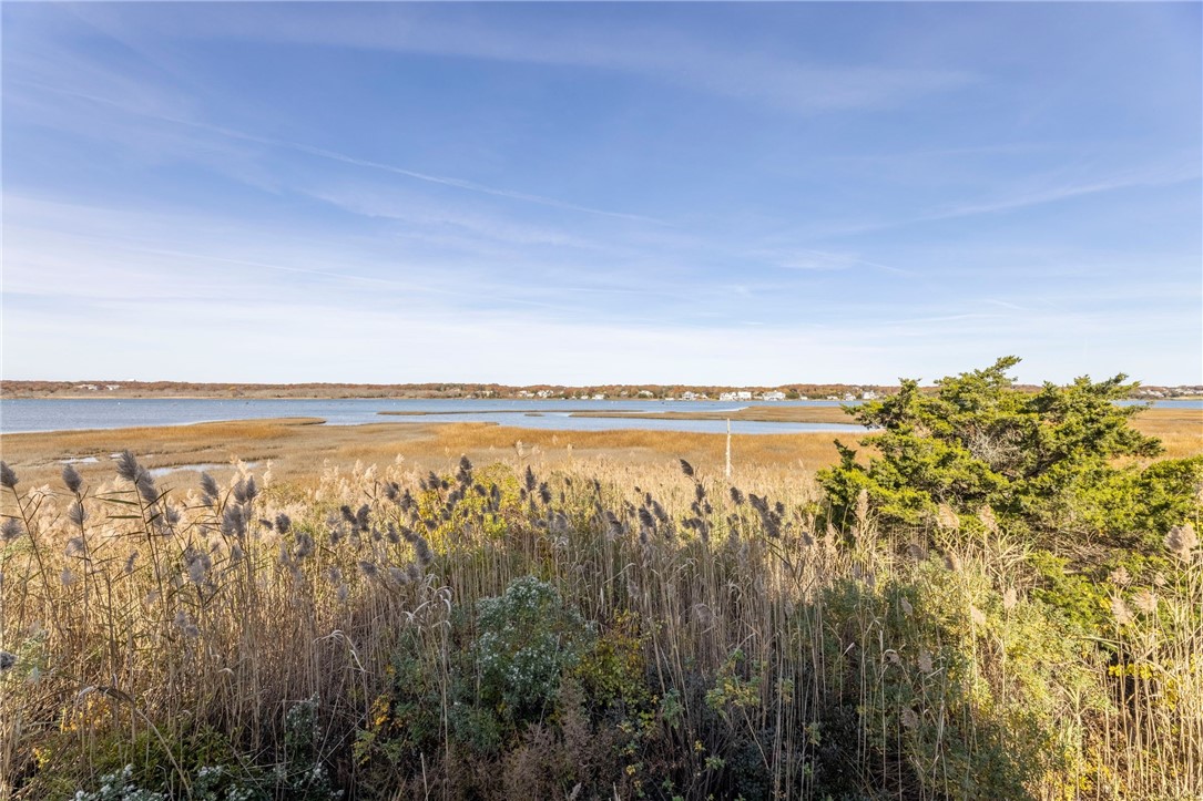 392 Atlantic Avenue Westerly, RI 02891 - Photo 44 of 50