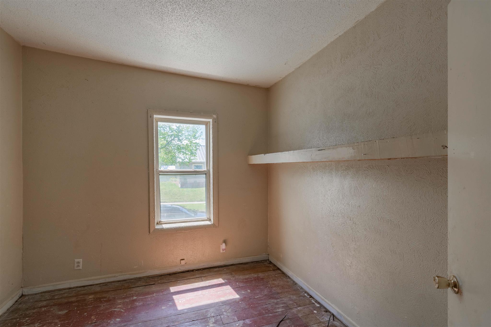260 East Maple Street Wabash, IN 46992 - Photo 11 of 14 Gallery Image 11