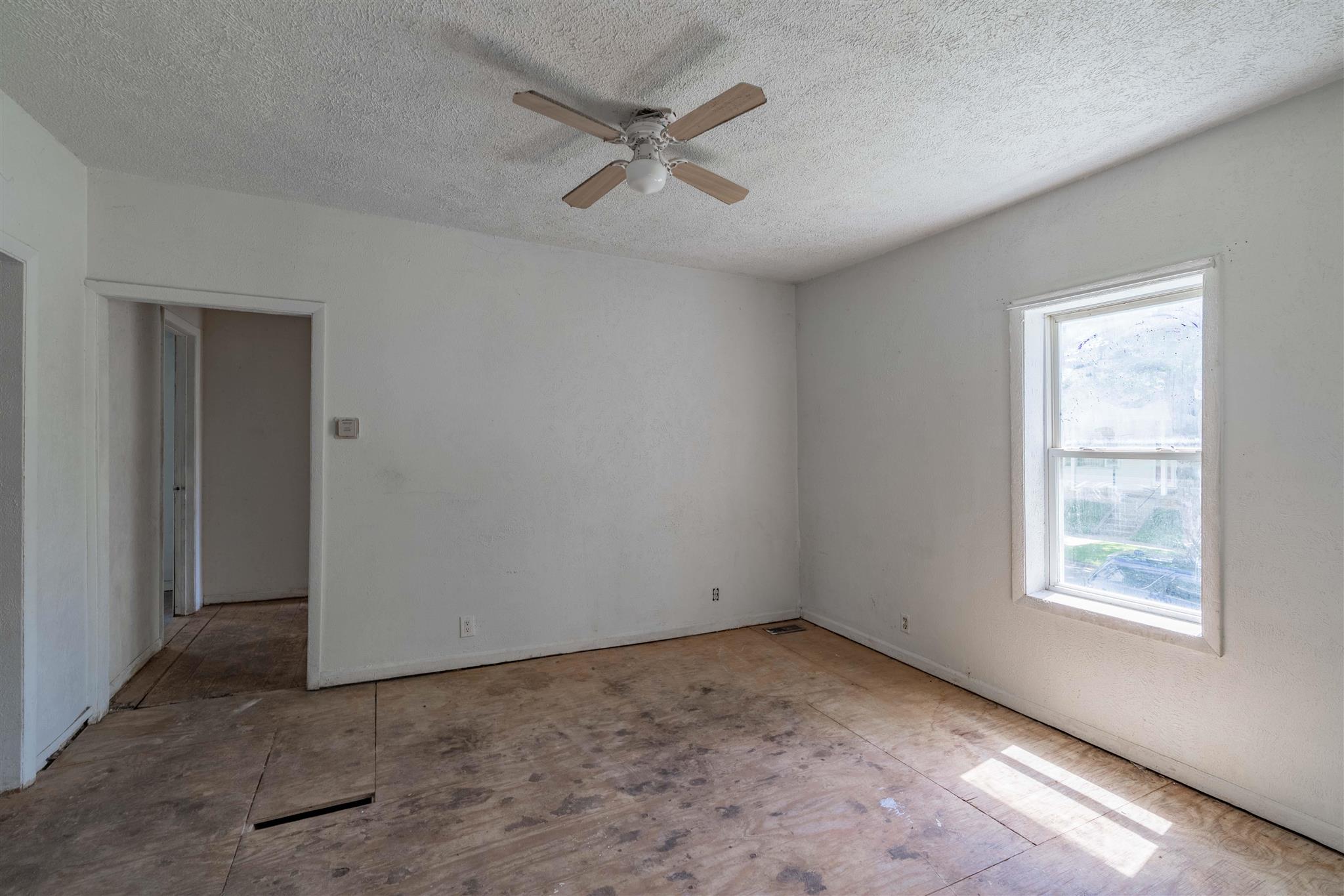 260 East Maple Street Wabash, IN 46992 - Photo 5 of 14 Gallery Image 5