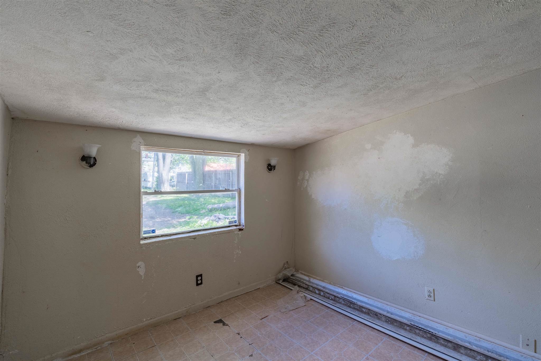260 East Maple Street Wabash, IN 46992 - Photo 9 of 14 Gallery Image 9