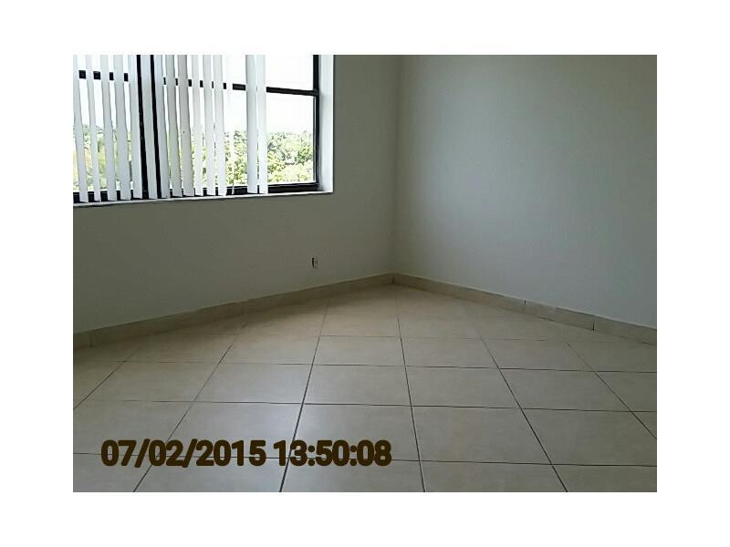 105 South Riverside Drive, Unit 401 Pompano Beach, FL 33062 - Photo 5 of 8 Bedroom Master