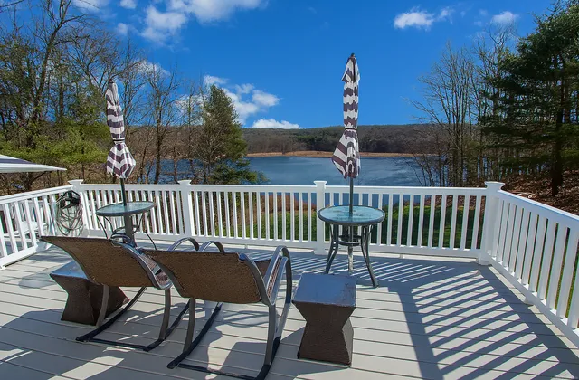 $1,267,500 | 101 Old Grassy Hill Road, Woodbury, CT 06798