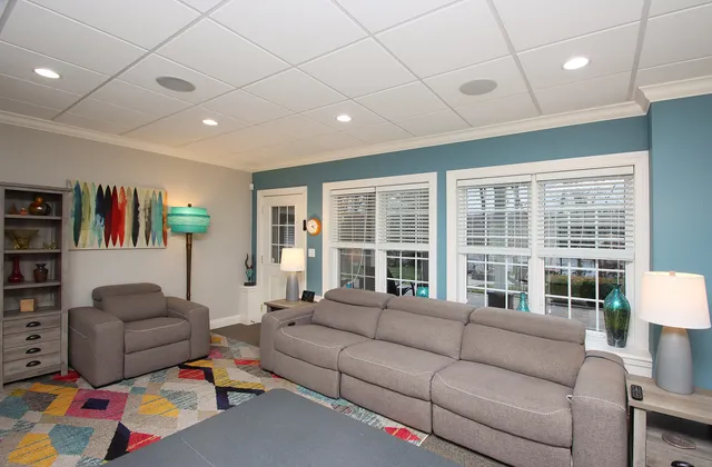 $1,267,500 | 101 Old Grassy Hill Road, Woodbury, CT 06798