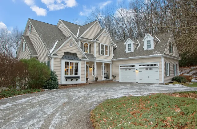 $1,267,500 | 101 Old Grassy Hill Road, Woodbury, CT 06798