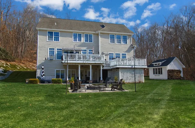 $1,267,500 | 101 Old Grassy Hill Road, Woodbury, CT 06798