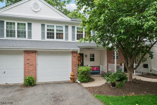 $440,000 | 19 Maple Lane, Mount Arlington, NJ 07856