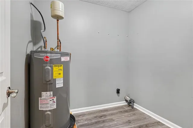 $279,999 | 1752 Highway 162, Covington, GA 30016