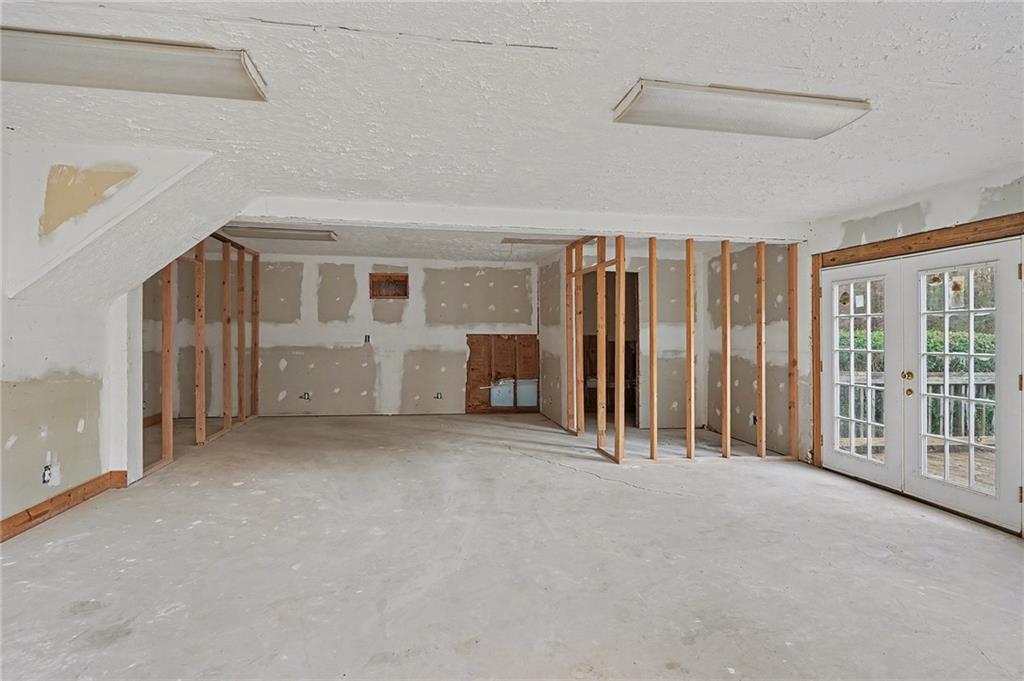 1752 Highway 162 Covington, GA 30016 - Photo 29 of 29 a view of an empty room with windows