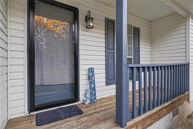 $279,999 | 1752 Highway 162, Covington, GA 30016