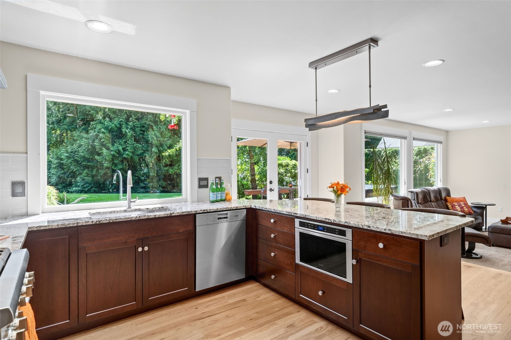 15310 163rd Court Southeast Renton, WA 98058 - Photo 8 of 40