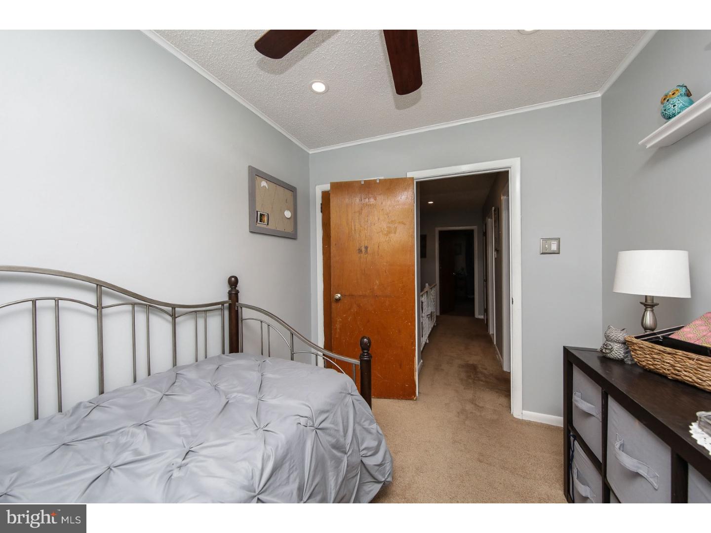 3351 Fairdale Road Philadelphia, PA 19154 - Photo 11 of 25
