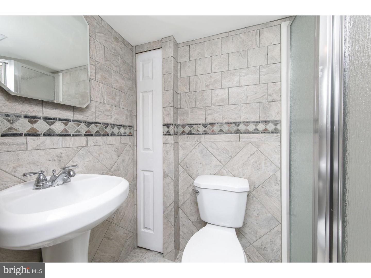 3351 Fairdale Road Philadelphia, PA 19154 - Photo 21 of 25