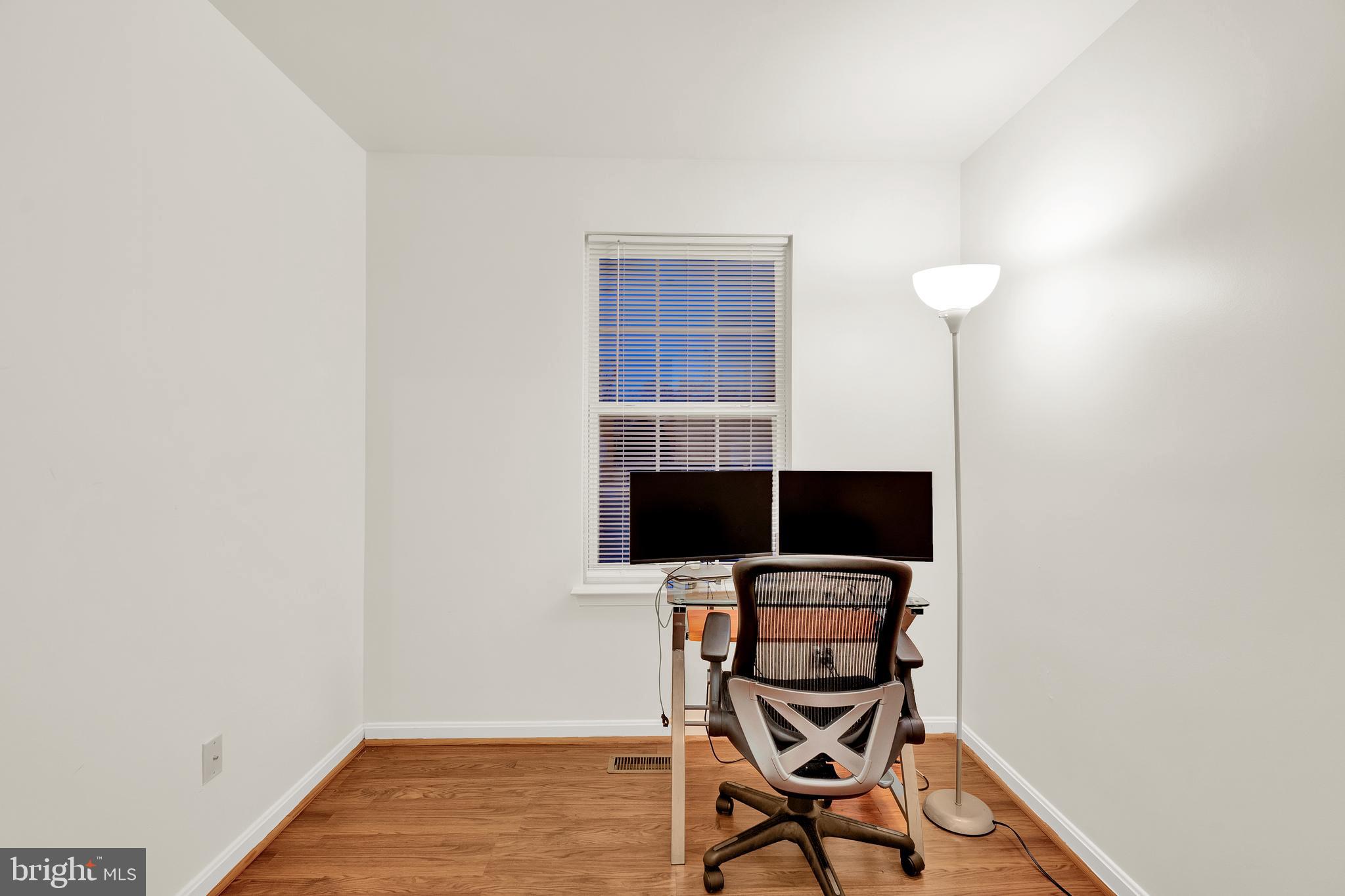4008 Tidewood Road Middle River, MD 21220 - Photo 15 of 38 Gallery Image 15