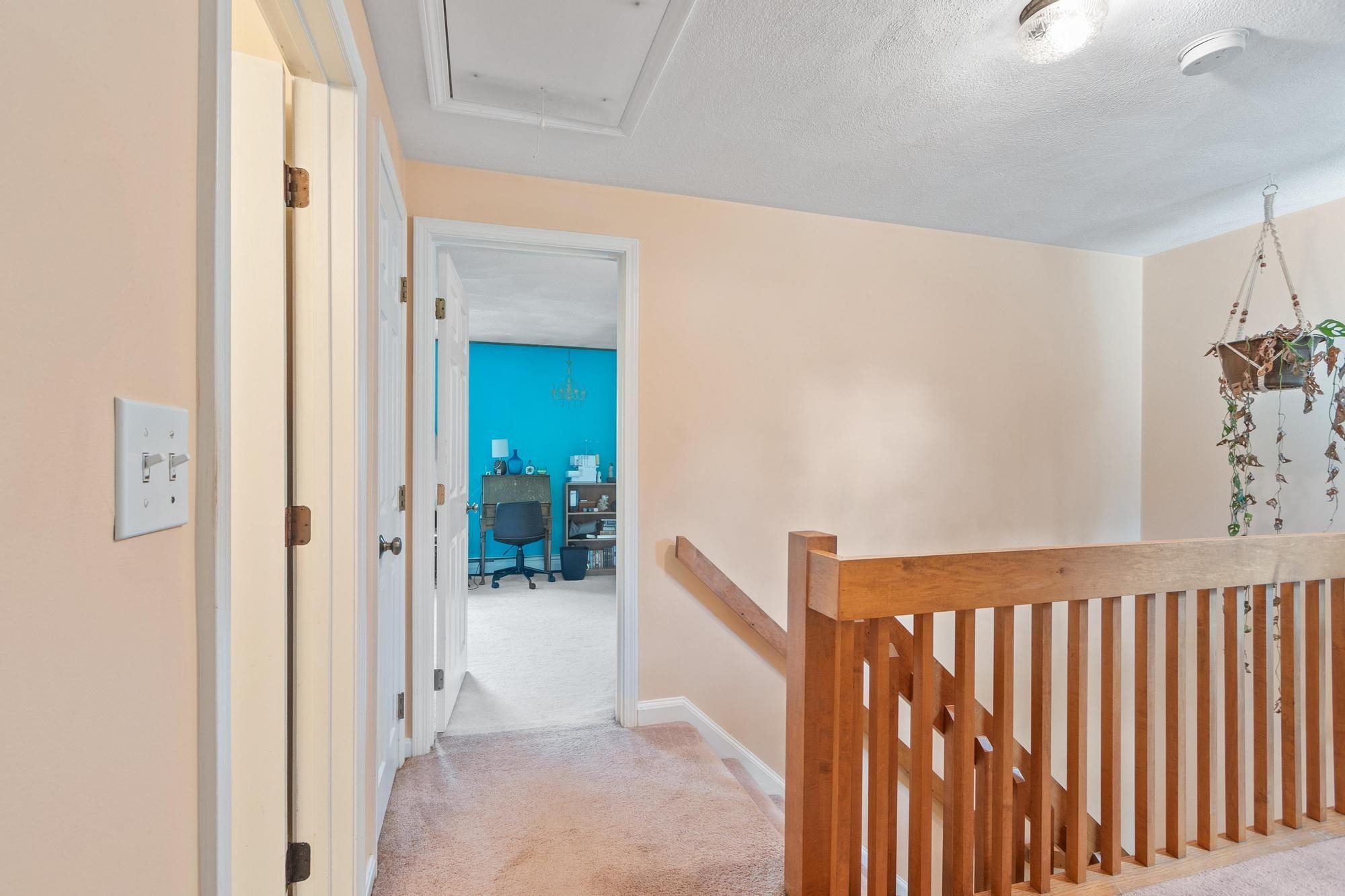 27 Reed Street, Unit B Londonderry, NH 03053 - Photo 15 of 32 Gallery Image 15