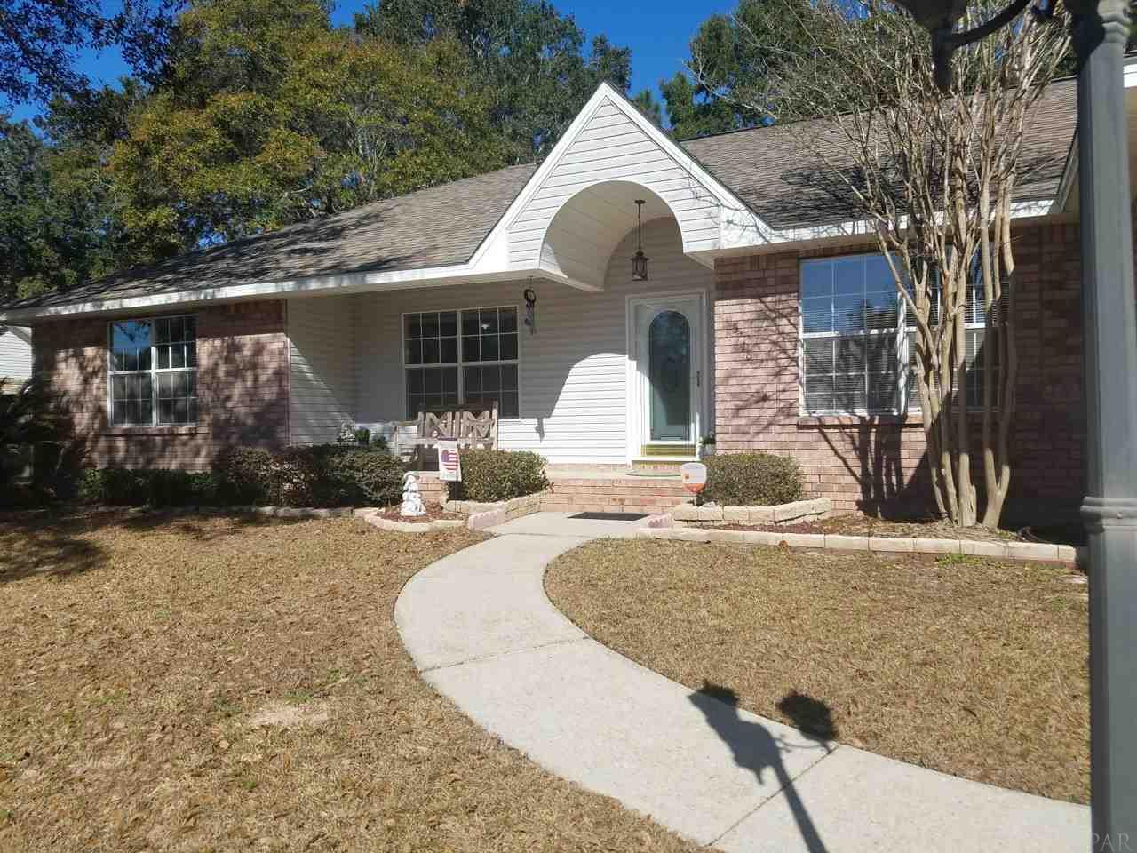 5748 Pebble Ridge Drive Milton, FL 32583 - Photo 2 of 24 Inviting Front Walkway