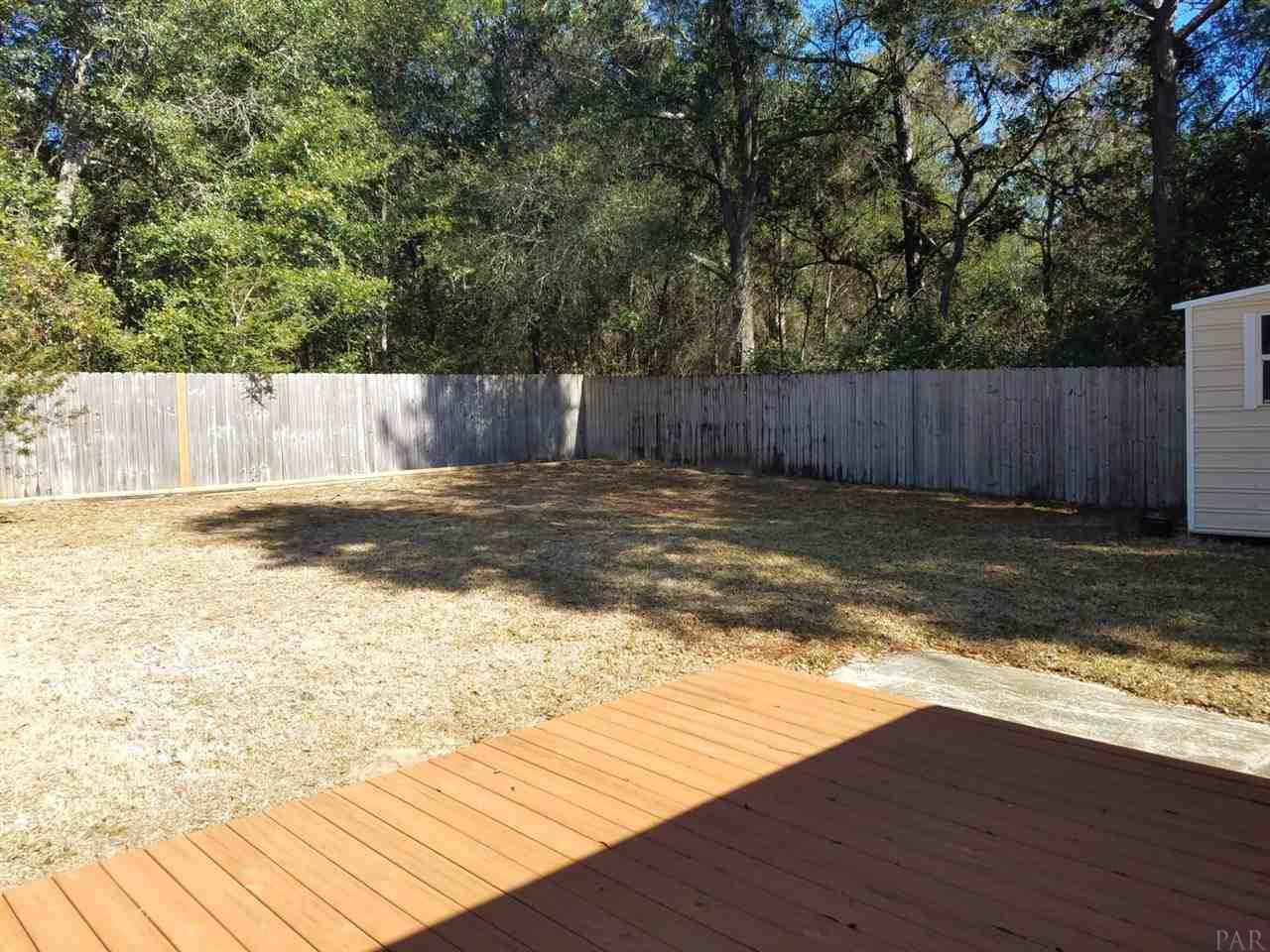 5748 Pebble Ridge Drive Milton, FL 32583 - Photo 10 of 24 Gallery Image 10