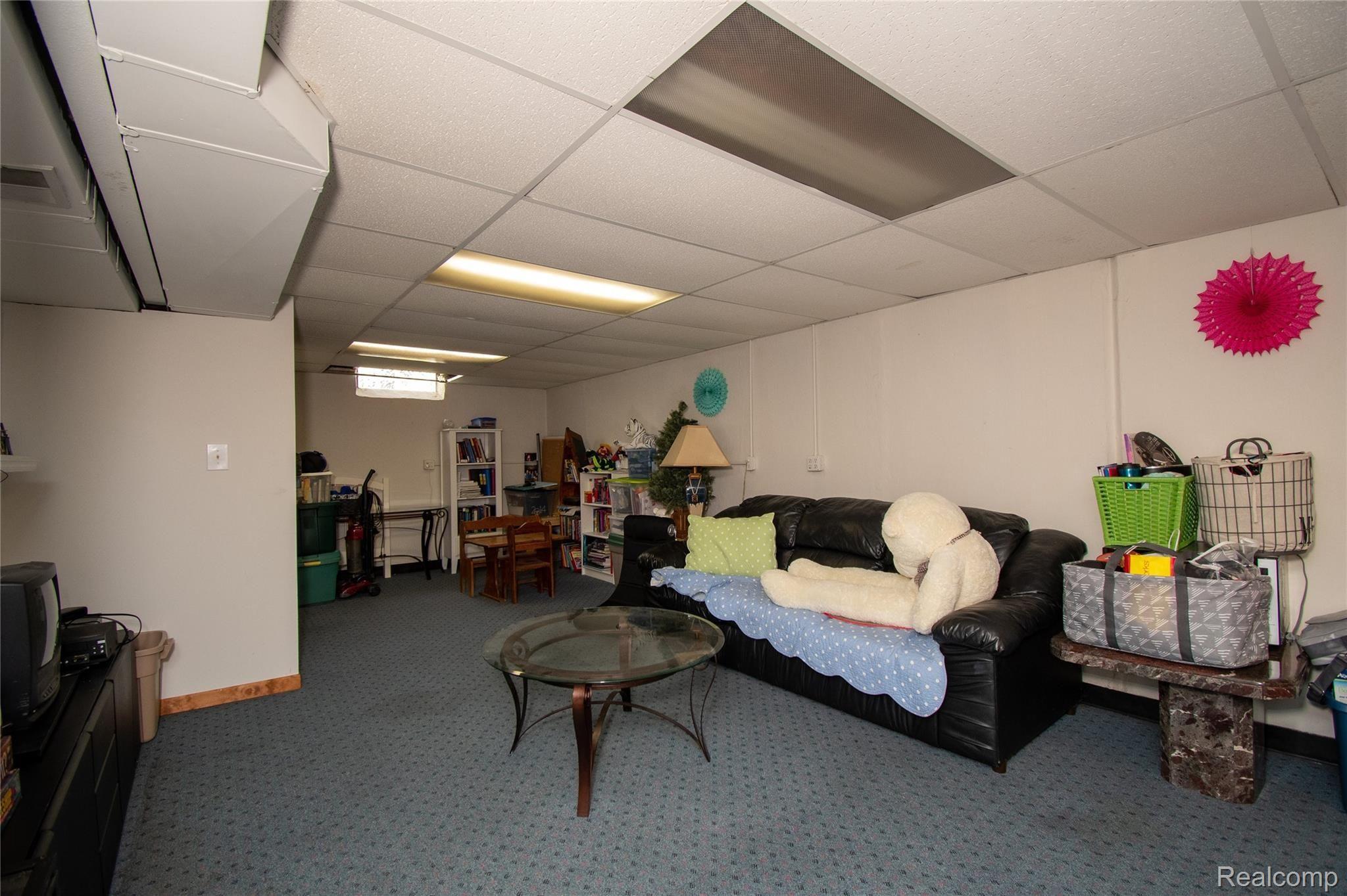11176 Erdmann Road Sterling Heights, MI 48314 - Photo 25 of 34 DSC_0504.jpg