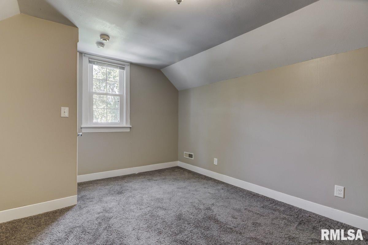 921 North Wheeler Avenue Springfield, IL 62702 - Photo 15 of 36 Gallery Image 15