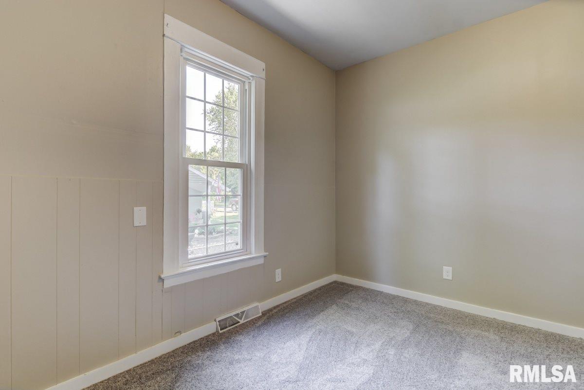 921 North Wheeler Avenue Springfield, IL 62702 - Photo 20 of 36 Gallery Image 20