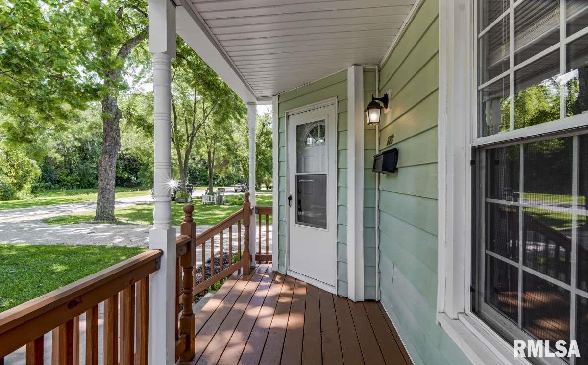 921 North Wheeler Avenue Springfield, IL 62702 - Photo 2 of 36 Gallery Image 2