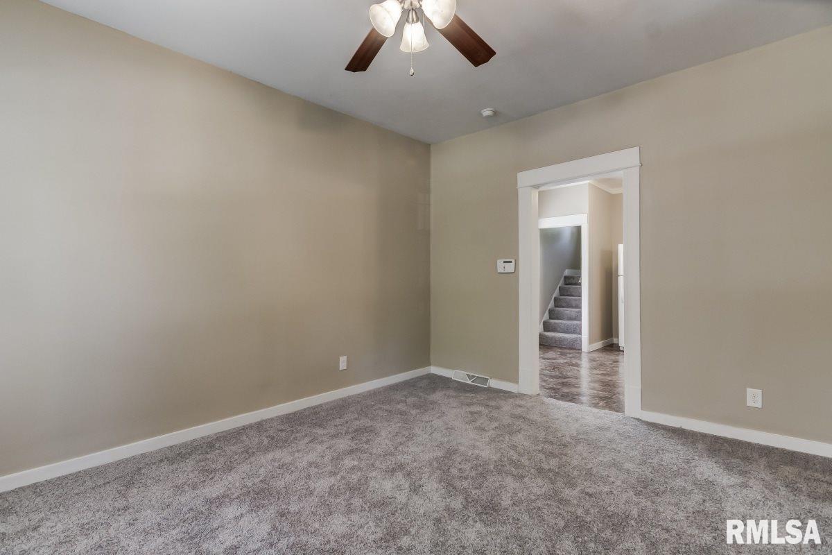 921 North Wheeler Avenue Springfield, IL 62702 - Photo 6 of 36 Gallery Image 6