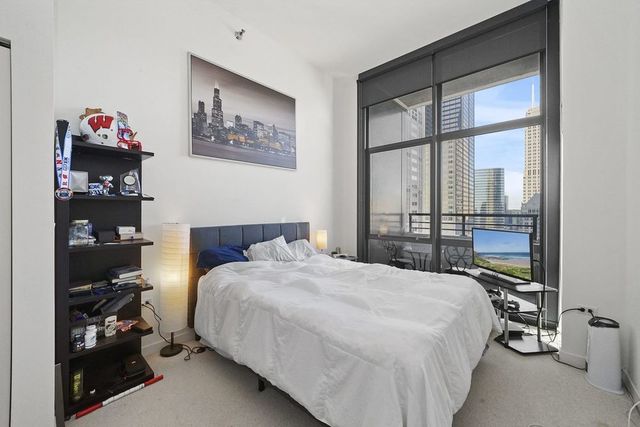 235 West Van Buren Street, Unit 4612 Chicago, IL 60607 - Photo 16 of 24