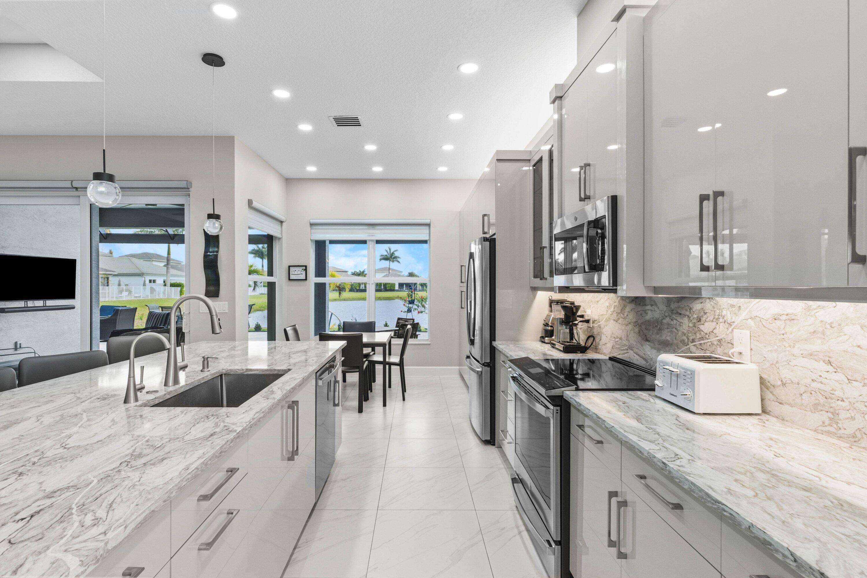 13697 Whistler Mountain Road Delray Beach, FL 33446 - Photo 17 of 78 017-13697WhistlerMountainRoad-DelrayBeac