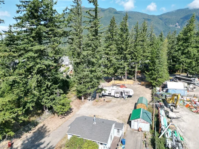 $1,450,000 | 45100 Southeast North Bend Way, North Bend, WA 98045