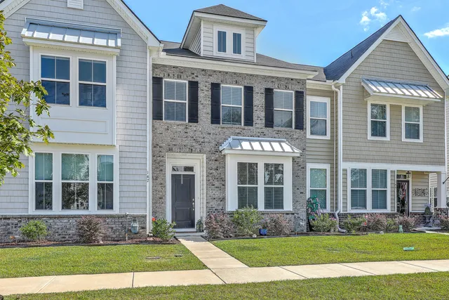 $315,000 | 147 Pine Gate Drive, Summerville, SC 29483