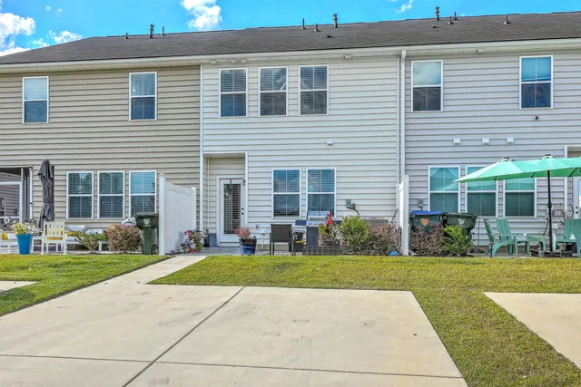 $315,000 | 147 Pine Gate Drive, Summerville, SC 29483