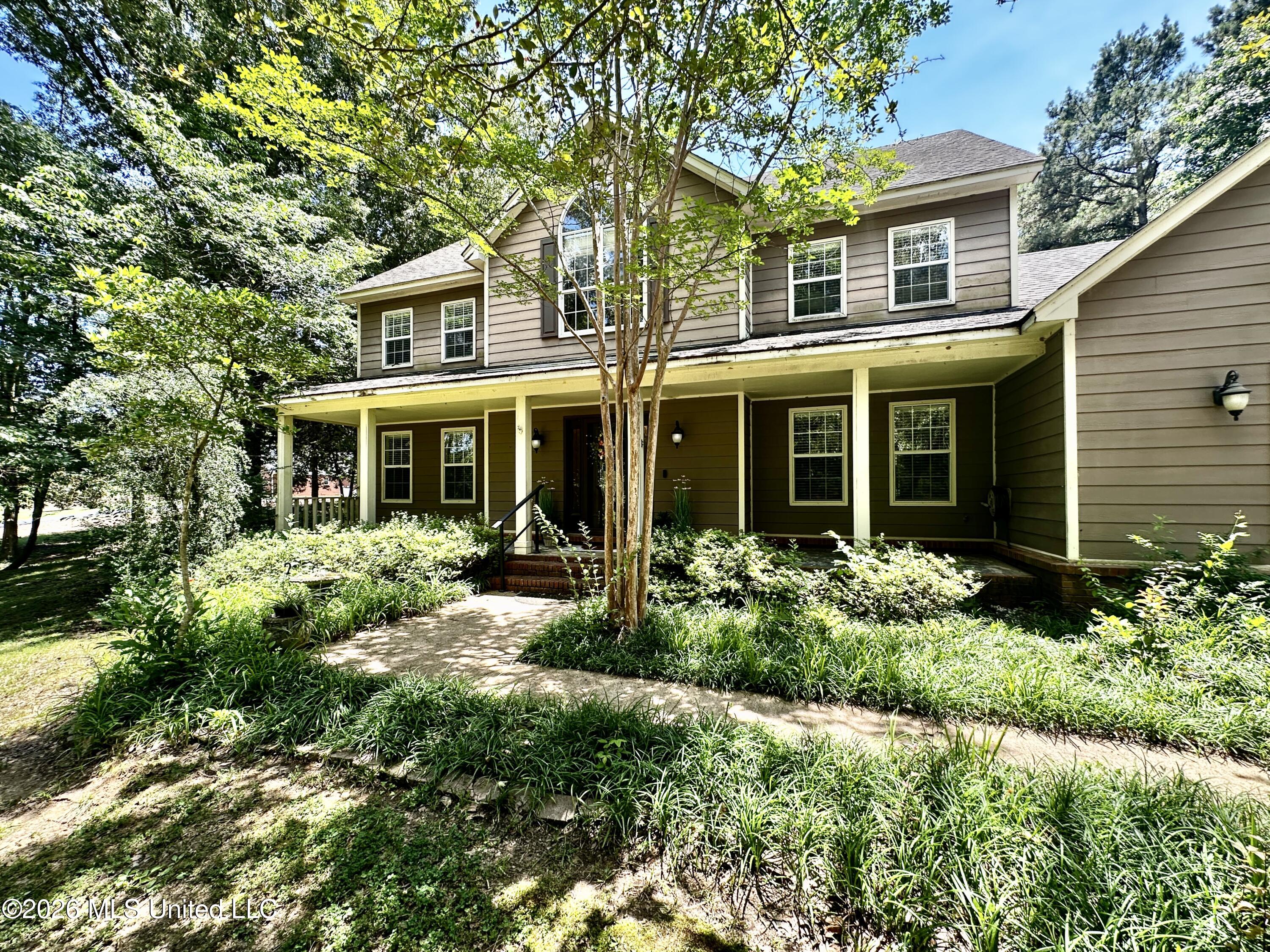 8863 Sheltowee Trail Hernando, MS 38632 - Photo 1 of 22 front exterior