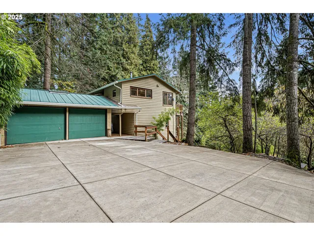 $779,900 | 1867 Fircrest Drive, Eugene, OR 97403