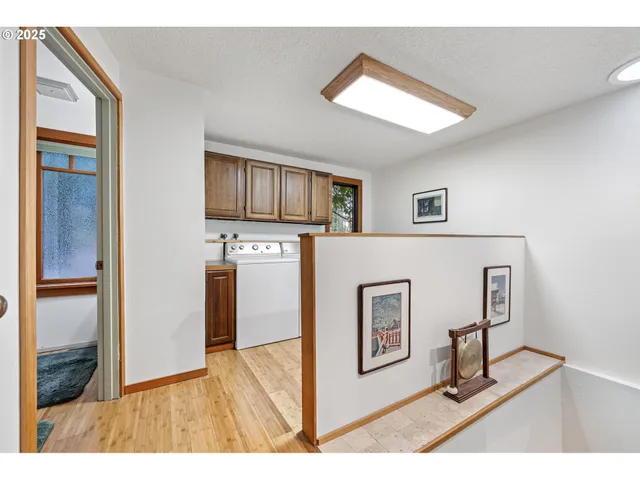 $779,900 | 1867 Fircrest Drive, Eugene, OR 97403