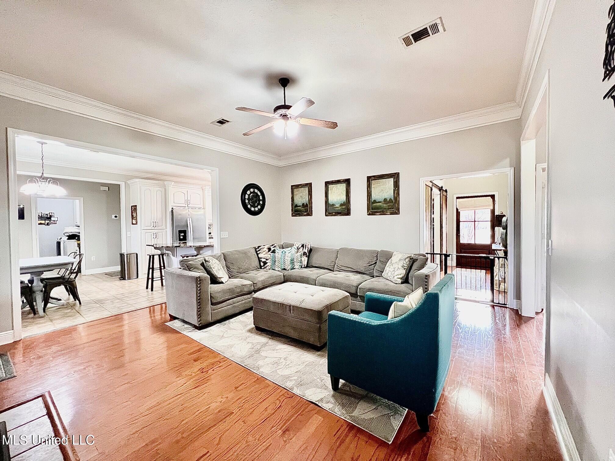 207 Copper Ridge Way Florence, MS 39073 - Photo 13 of 62 Living