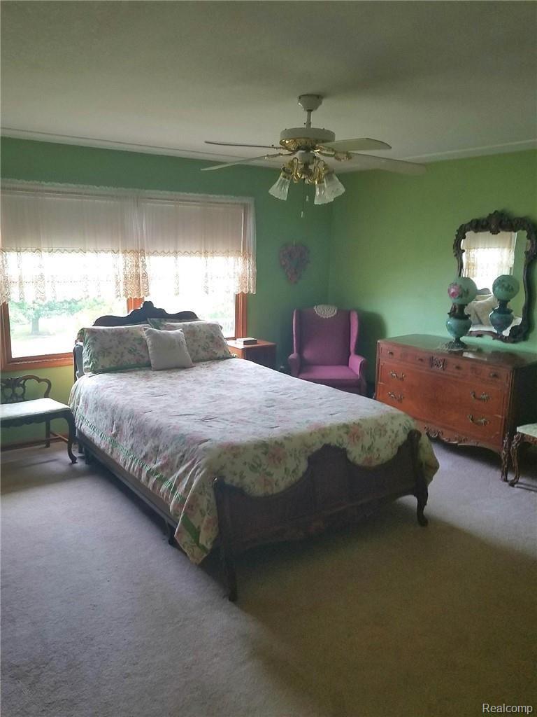 1360 Hubbard Road Monroe, MI 48161 - Photo 22 of 24 Master bedroom 1.jpg