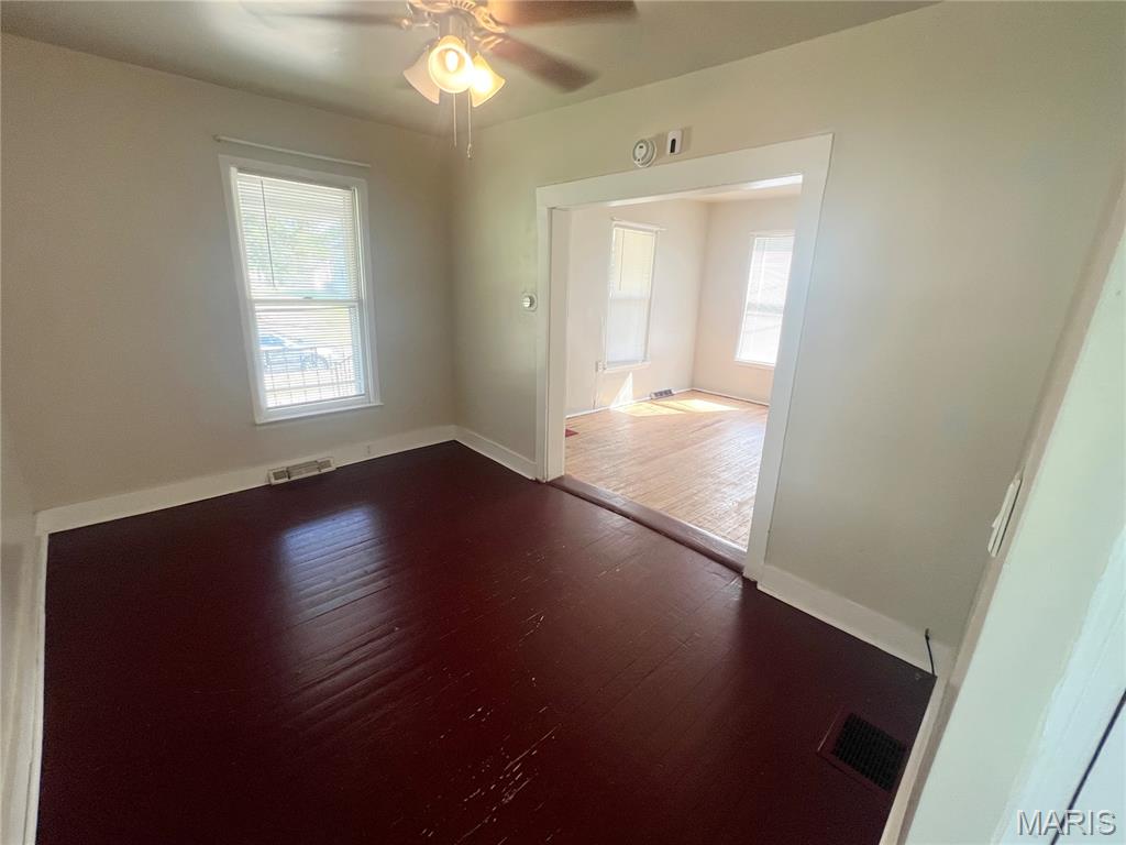 510 East Main Street Sparta, IL 62286 - Photo 3 of 30