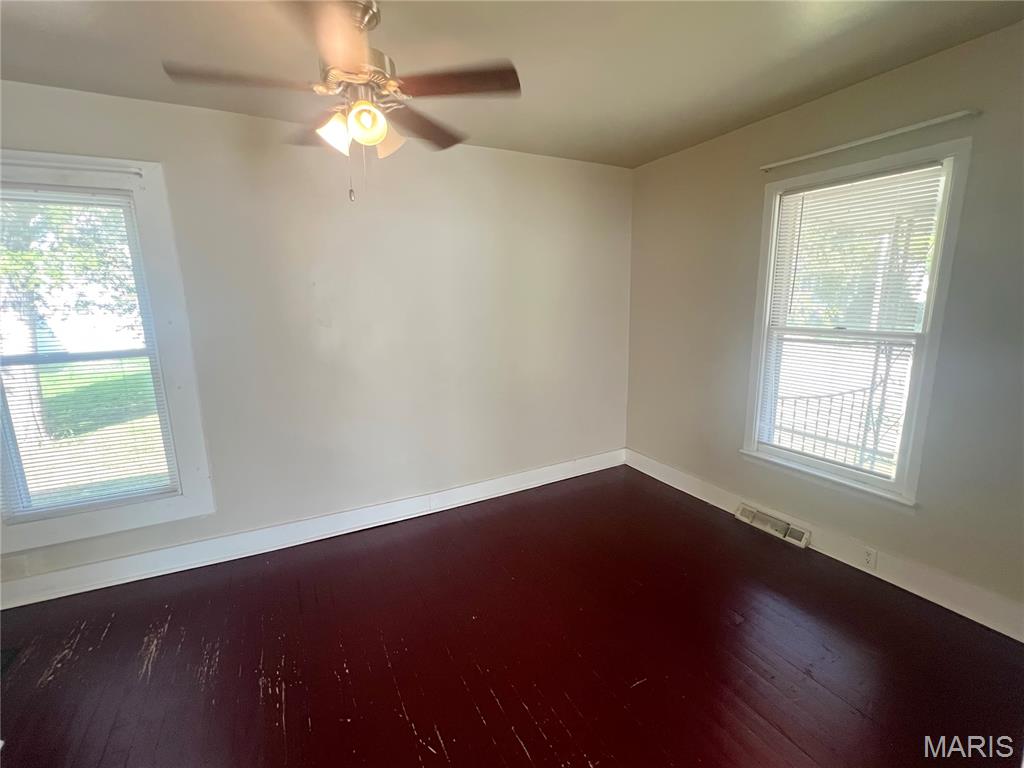 510 East Main Street Sparta, IL 62286 - Photo 7 of 30