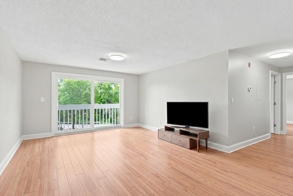 15 Bower Road, Unit F5 Quincy, MA 02169 - Photo 5 of 18