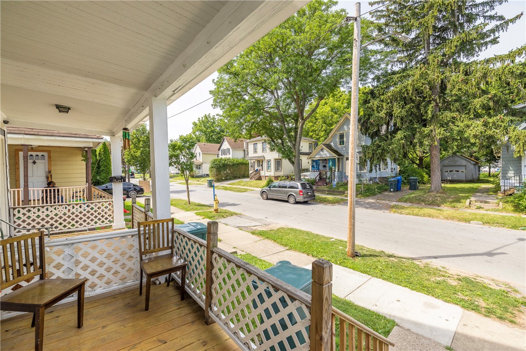 76 Linnet Street Rochester, NY 14613 - Photo 3 of 24 76 Linnet Upper