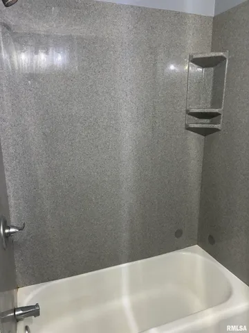 $134,000 | 1414 Hardin Avenue, Jacksonville, IL 62650