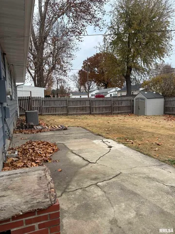 $134,000 | 1414 Hardin Avenue, Jacksonville, IL 62650