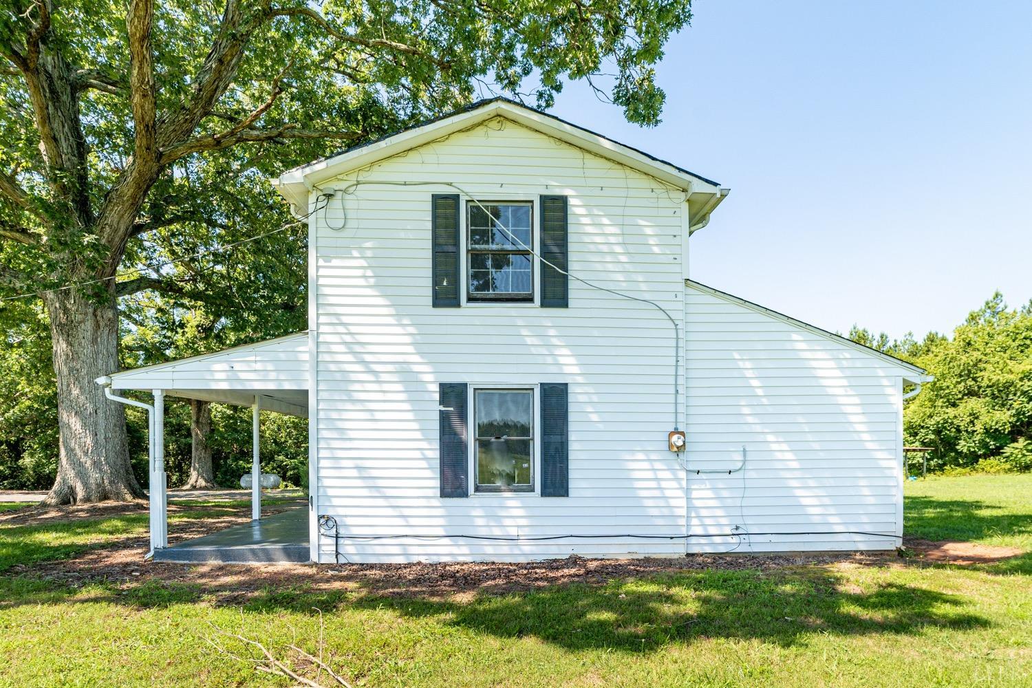 6648 Deer View Road Gretna, VA 24557 - Photo 7 of 22 Gallery Image 7