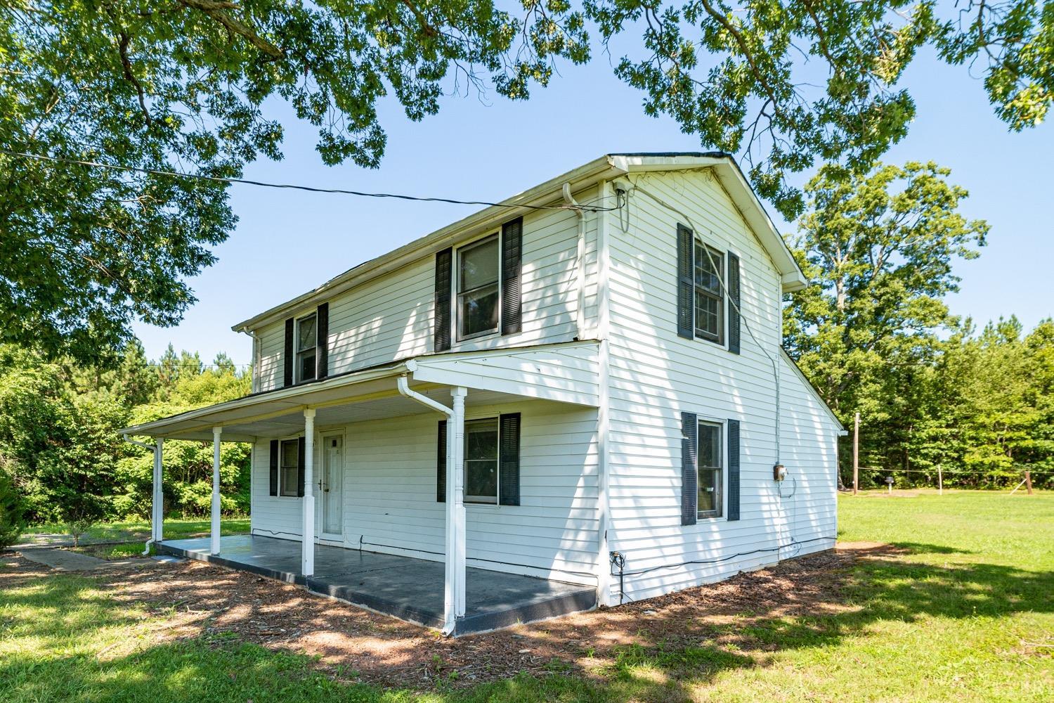 6648 Deer View Road Gretna, VA 24557 - Photo 8 of 22 Gallery Image 8